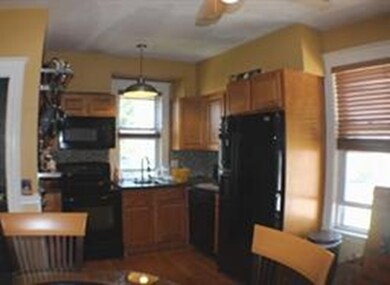 19 Perkins St unit 2, Peabody, MA 01960 - photo 2