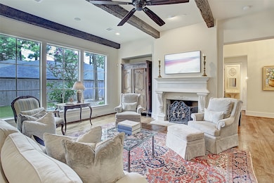 8406 Raylin Dr, Houston, TX 77055 - photo 7