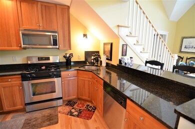 28 Carriage Ln unit E-4, Cavendish, VT 05153 - photo 5