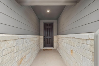 181 Slenderleaf Dr, Marble Falls, TX 78654 - photo 3