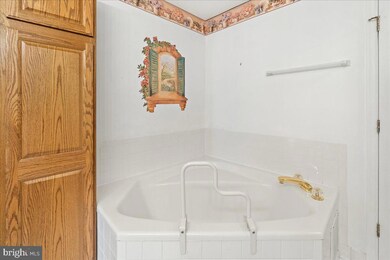 102 Mercer Ct unit 24-2A, Frederick, MD 21701 - photo 7