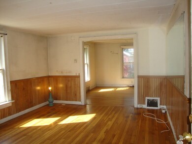 341 Houston St, Batavia, IL 60510 - photo 3