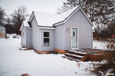 12771 Fishburn Rd unit 1, Mechanicsburg, IL 62545 - photo 3