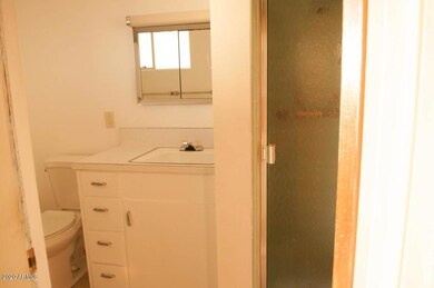 20160510230139605805000000-o