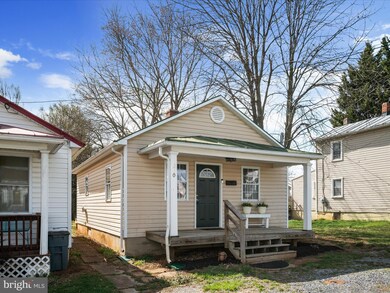 210 S George St, Ranson, WV 25438 - photo 5