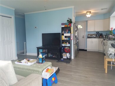 7 Bristol Rd unit A, Middletown, RI 02842 - photo 5