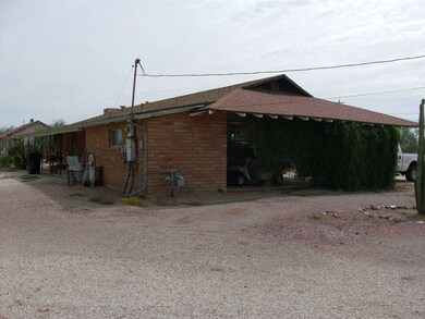 2-Car Carport, Laundry Room