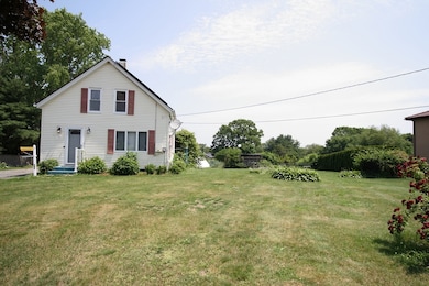 287 Bark St, Swansea, MA 02777 - photo 4