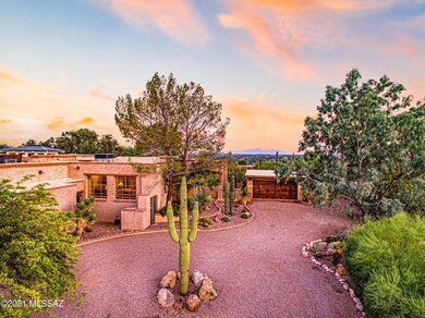4718 N Camino Corto