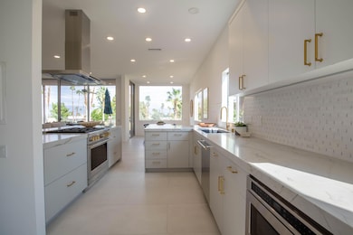 46860 Amir Dr, Palm Desert, CA 92260 - photo 2