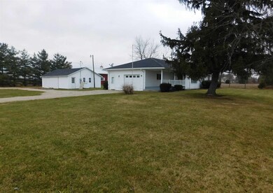 2024 W Division Rd, Huntington, IN 46750 - photo 3