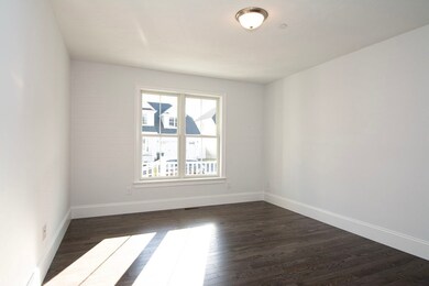 26 Manchester St, Weymouth, MA 02190 - photo 4