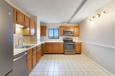 196 Locust St unit 2-407, Lynn, MA 01904 - photo 2