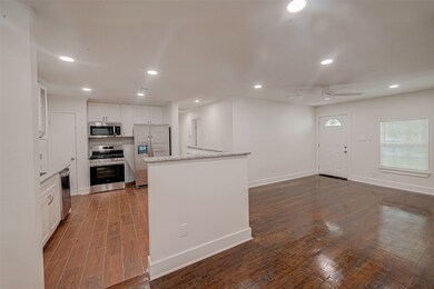 5703 Belmark St, Houston, TX 77033 - photo 7