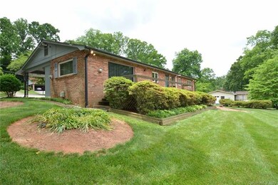 705 Oakdale Dr, Statesville, NC 28677 - photo 3