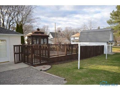 205 E Rings St, West Unity, OH 43570 - photo 4