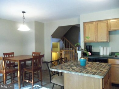 27 Guilford Place, Burlington, NJ 08016 - photo 4