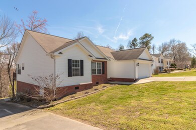 318 Eaglebend Dr-2