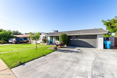 2216 W Berridge Ln, Phoenix, AZ 85015 - photo 4