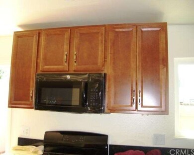 8200 Ginnis Green, Buena Park, CA 90621 - photo 2