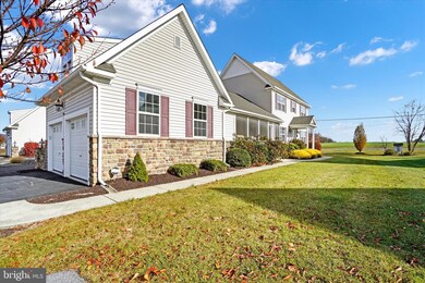 1907 Preserve Ln, Palmyra, PA 17078 - photo 3