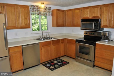 2181 Jennings St, Woodbridge, VA 22191 - photo 2