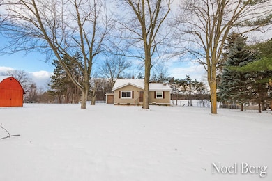 12607 68th Ave, Allendale, MI 49401 - photo 2