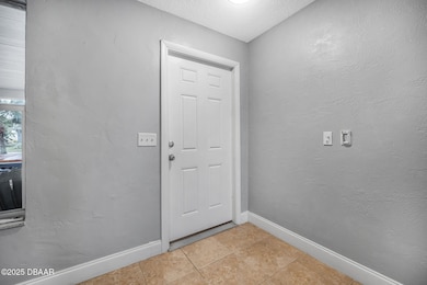 47-web-or-mls-VCI05113