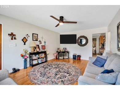 17222 SW Blanton St, Aloha, OR 97007 - photo 6