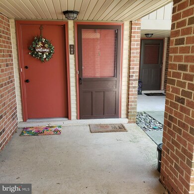 102B Cypress Point Cir unit 102B, Mount Laurel, NJ 08054 - photo 3