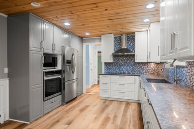 64 Bradfield Dr, Somers, CT 06071 - photo 6