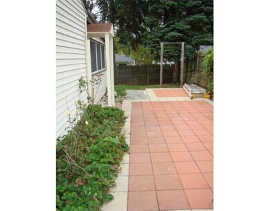 14 Brookfield Terrace unit 14, Framingham, MA 01701 - photo 2