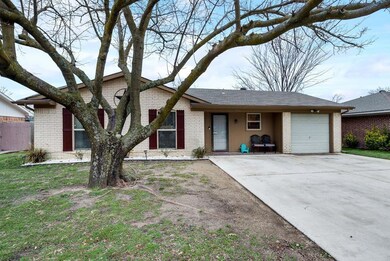 316 S 1st St, Wylie, TX 75098 - photo 4