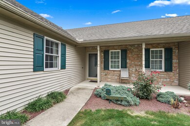 19 Rosemont Dr, Myerstown, PA 17067 - photo 4