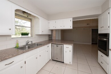 1609 Laurel Oaks Dr, Richmond, TX 77469 - photo 7