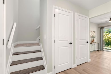 7-web-or-mls-657-picadilly-ct