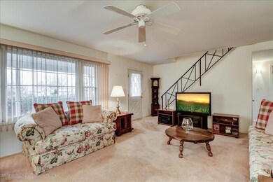 05-Living_Room