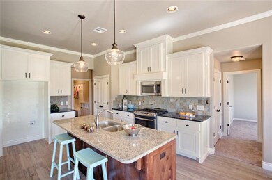 712 NW 197th St, Edmond, OK 73012 - photo 7