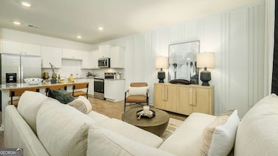 2822 Georgia Aster Way unit 11, Atlanta, GA 30318 - photo 6