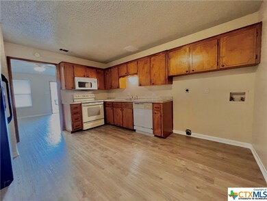 204 North Dr unit A, Copperas Cove, TX 76522 - photo 5