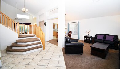 4 living room & stair