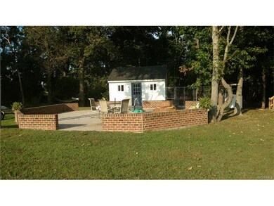 259 Skyllar Ln, Dunnsville, VA 22454 - photo 5