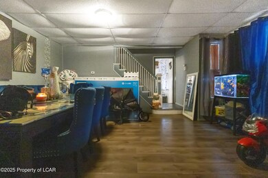 152 Willow St, Plymouth, PA 18651 - photo 6