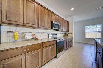 Kitchen & Breakfast Nook (1)