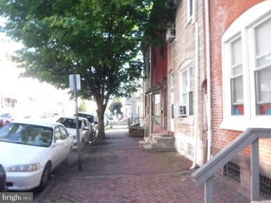 718 N 11th St, Reading, PA 19604 - photo 2