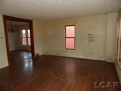 308 Toledo St, Adrian, MI 49221 - photo 2