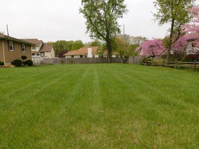 214 N True St, Griffith, IN 46319 - photo 3