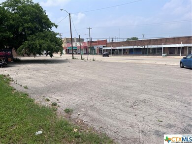 302 S 2nd St, Copperas Cove, TX 76522 - photo 2