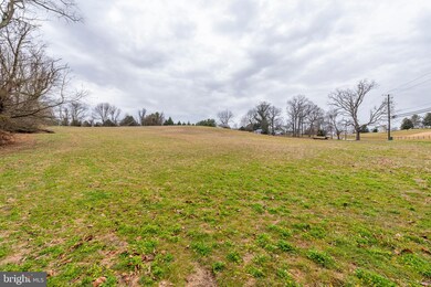 9100 Huntmaster Rd, Gaithersburg, MD 20882 - photo 2