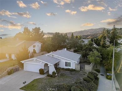 11685 Amigo Ave, Porter Ranch, CA 91326 - photo 2